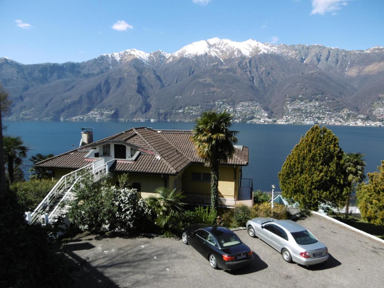 Pino Lago Maggiore Casa Roccia 아파트 외부 사진