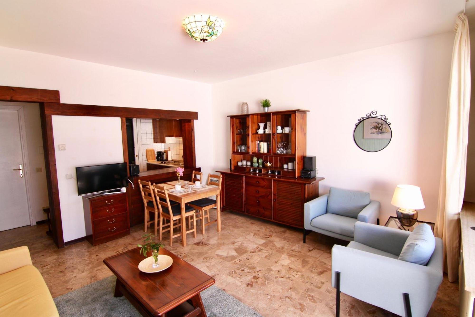 Pino Lago Maggiore Casa Roccia 아파트 외부 사진